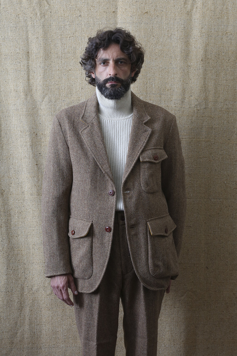 芸能人愛用 chester-766-beige.jpg ジャケット・アウター