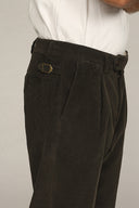 BARRY 48 BROWN